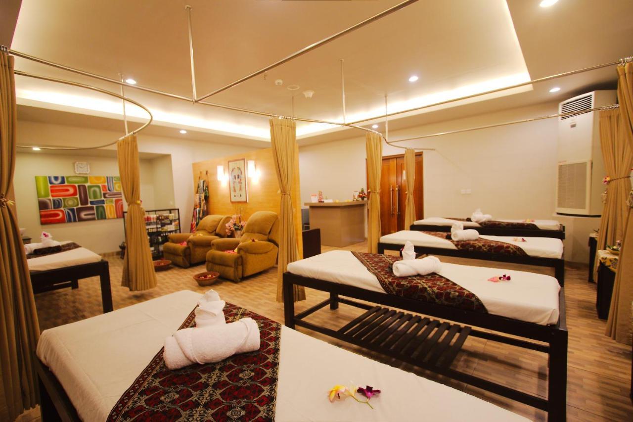 Sevn Legian Hotel Kültér fotó